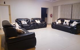 Losin Guest House